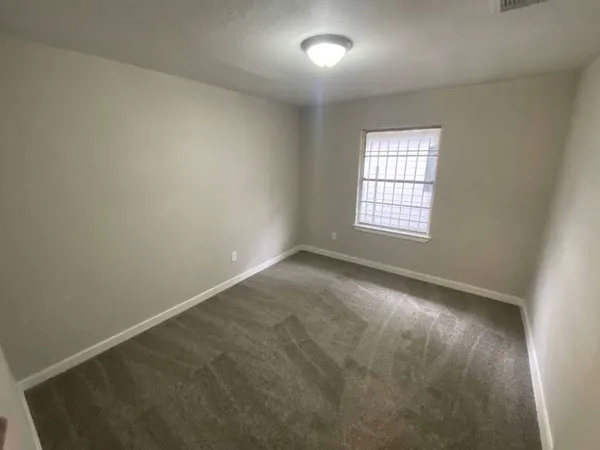 $1,850 | 5322 Dewberry Street, Houston, TX 77021
