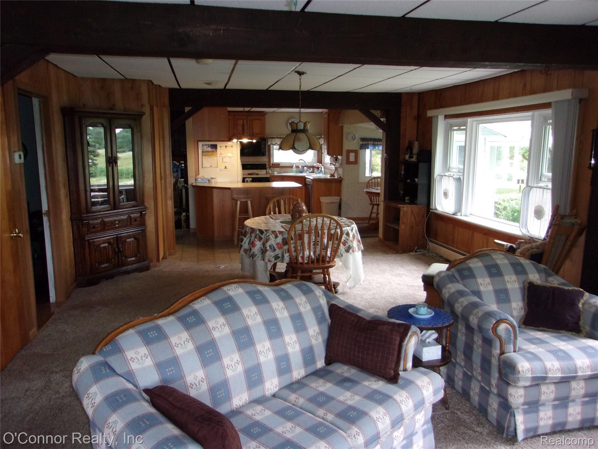5450 Sheridan Line Road Croswell, MI 48422 - Photo 4 of 24 100_0163.JPG
