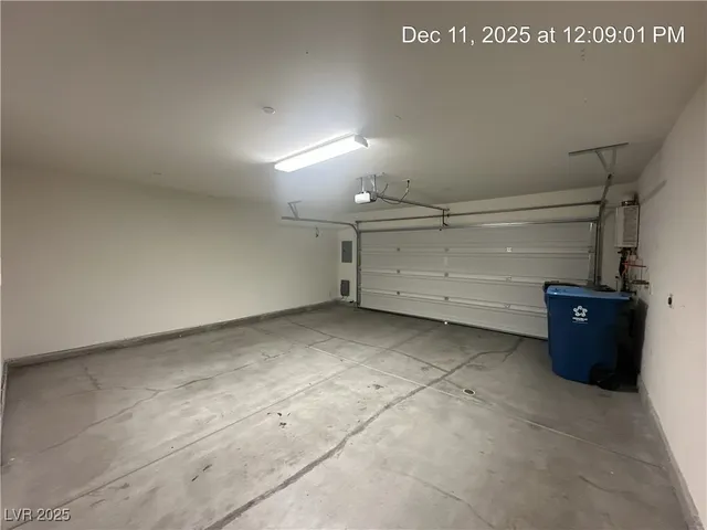 $2,487 | 177 Petaluma Valley Drive, Las Vegas, NV 89138