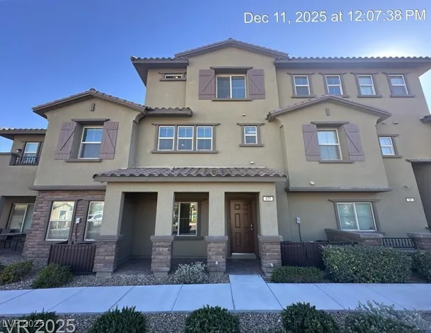 $2,487 | 177 Petaluma Valley Drive, Las Vegas, NV 89138