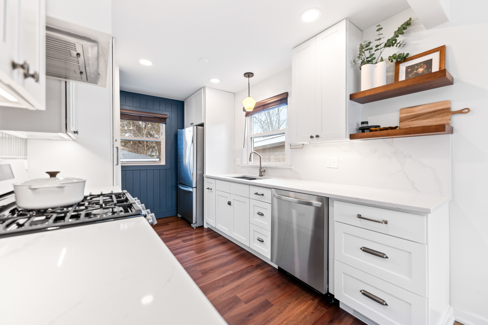 1217 Sunset Road Wheaton, IL 60189 - Photo 11 of 37 Gallery Image 11