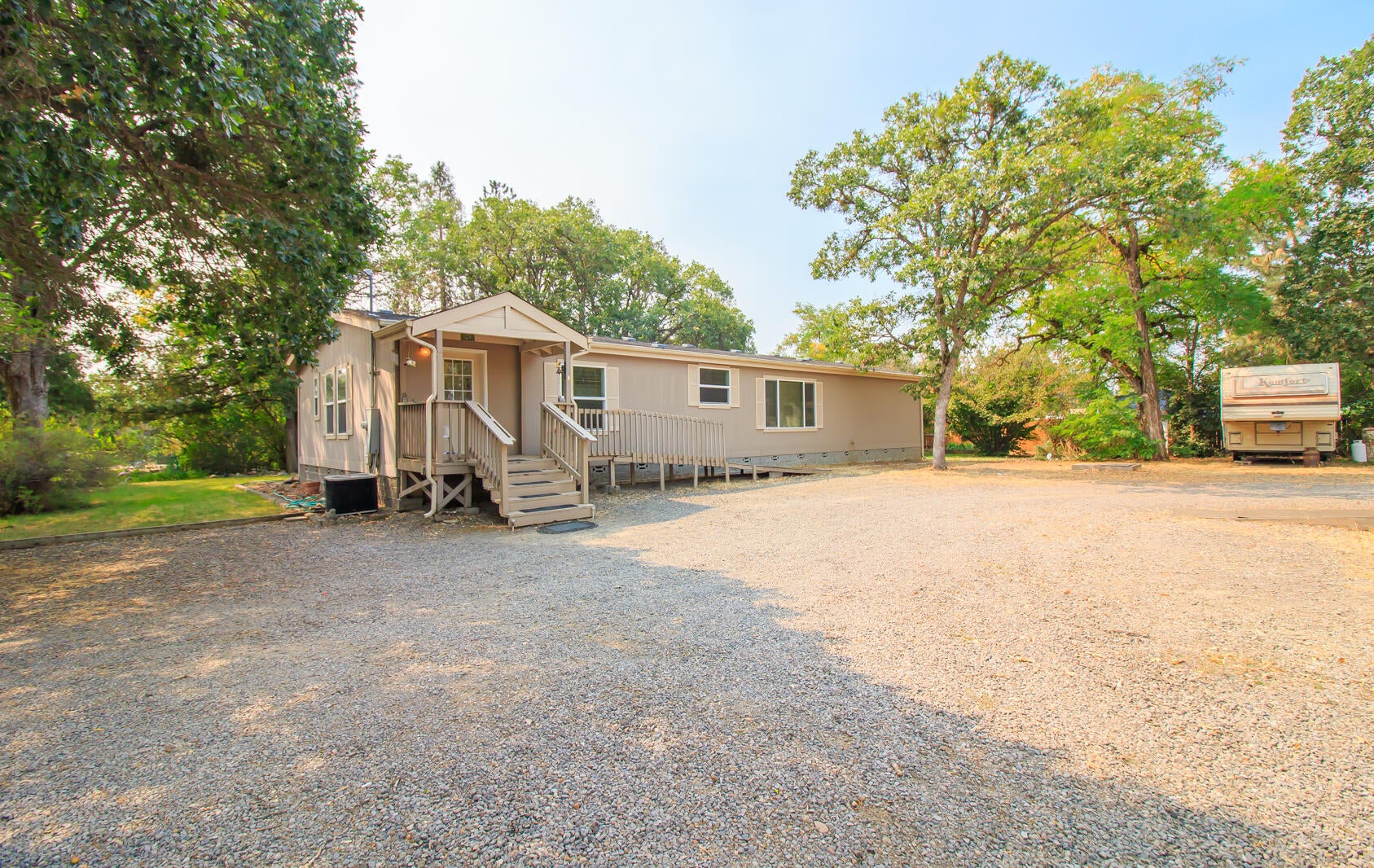 1328 Gibbon Road Central Point, OR 97502 - Photo 25 of 33 29
