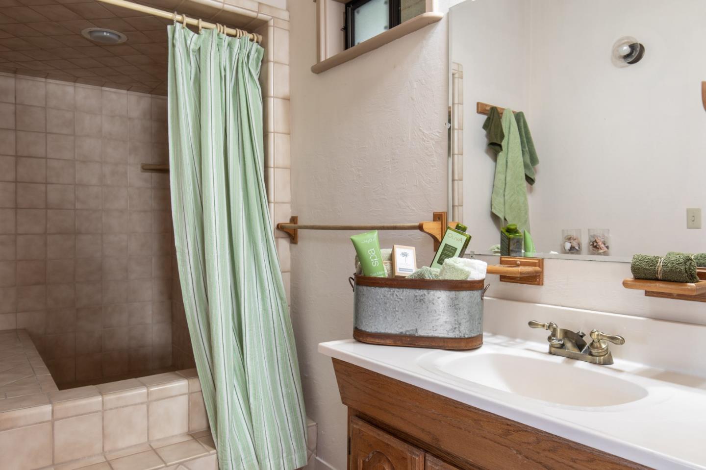 14 Miramonte Road Carmel Valley, CA 93924 - Photo 19 of 34 Gallery Image 19