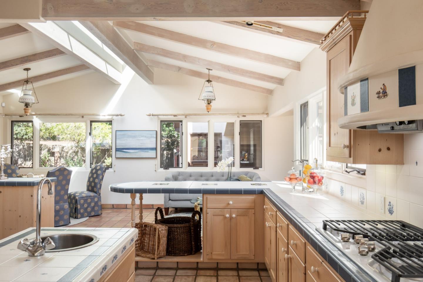 14 Miramonte Road Carmel Valley, CA 93924 - Photo 8 of 34 Gallery Image 8