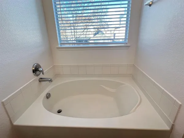 $2,525 | 10204 Coolidge Drive, McKinney, TX 75072