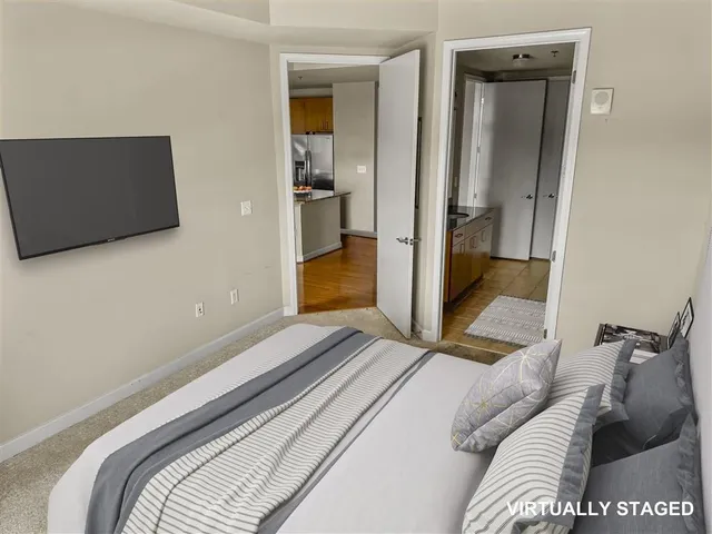 $189,900 | 711 Cosmopolitan Drive Northeast, Unit 527, Atlanta, GA 30324