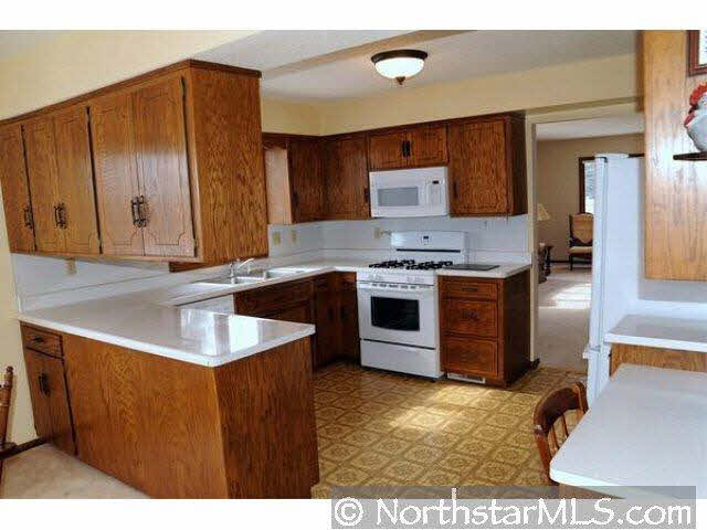 3014 Labore Road Little Canada, MN 55109 - Photo 3 of 9 Gallery Image 3