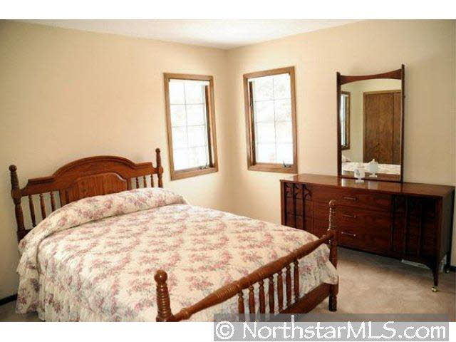 3014 Labore Road Little Canada, MN 55109 - Photo 7 of 9 Gallery Image 7