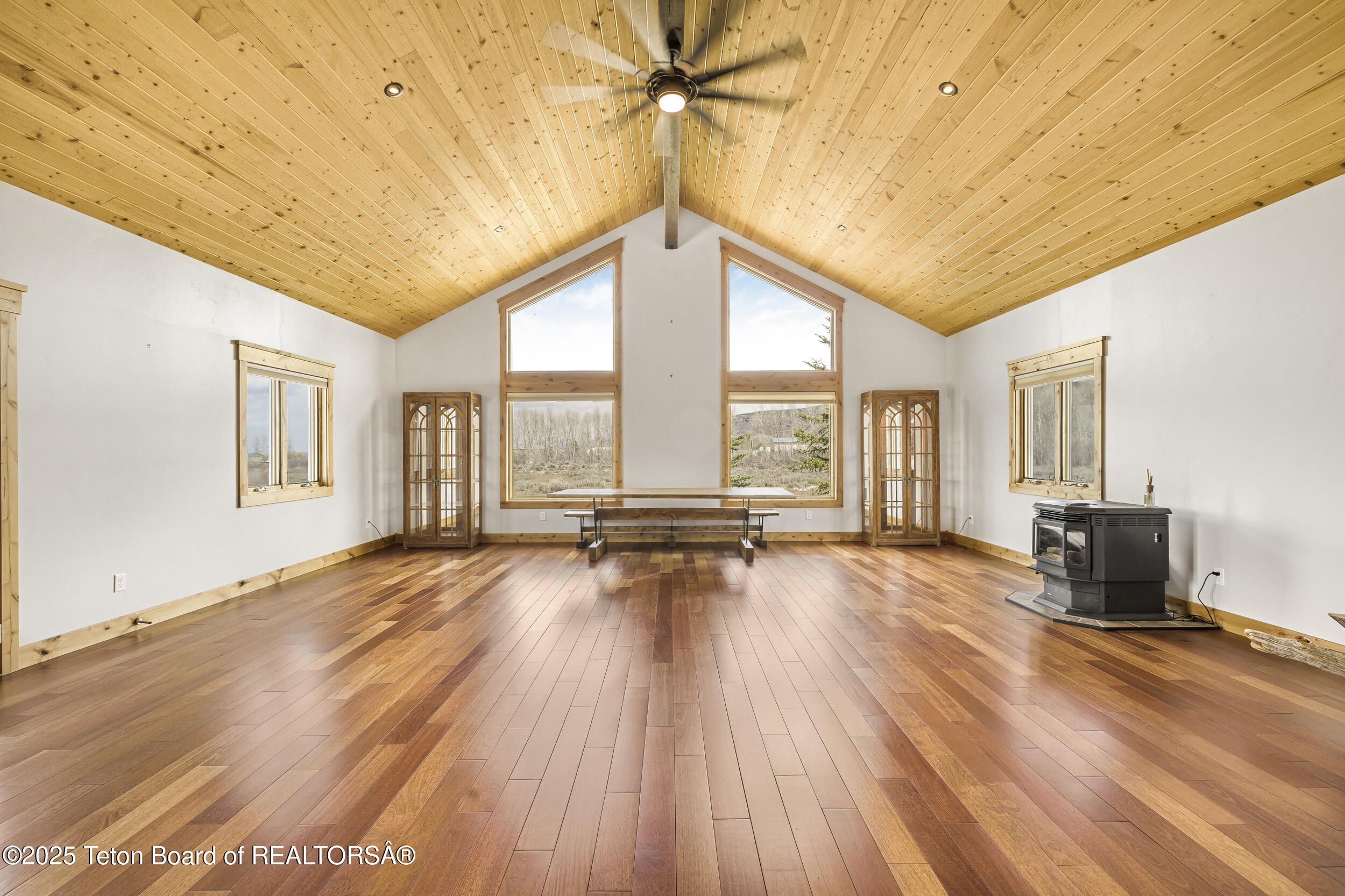 9075 Nesting Eagles Loop Victor, ID 83455 - Photo 14 of 57 9_8g5a5796