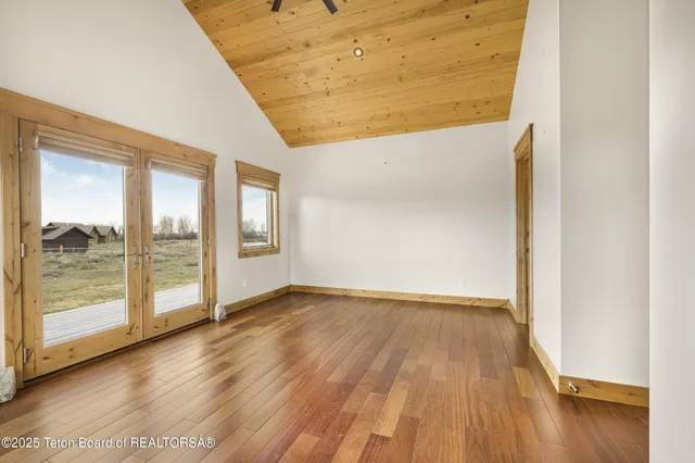 $1,495,000 | 9075 Nesting Eagles Loop, Victor, ID 83455