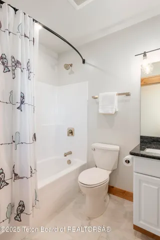 $1,495,000 | 9075 Nesting Eagles Loop, Victor, ID 83455