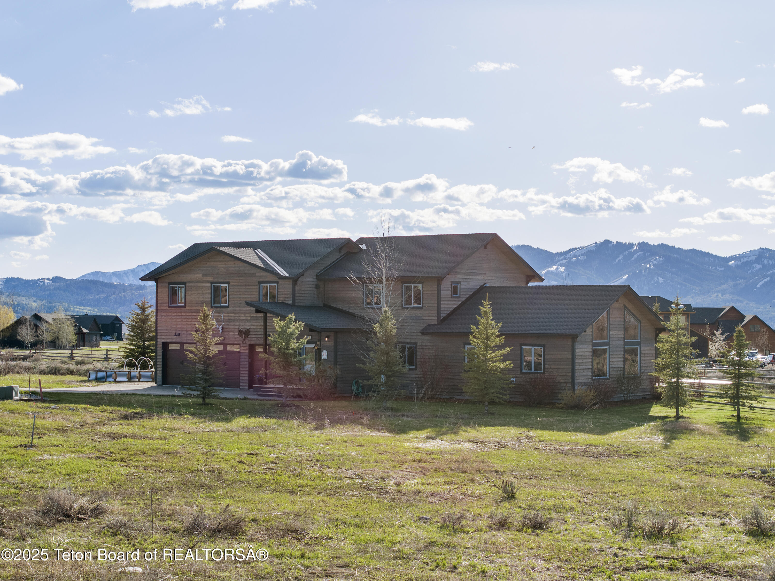 9075 Nesting Eagles Loop Victor, ID 83455 - Photo 48 of 57 DJI_20240510184253_0701_D