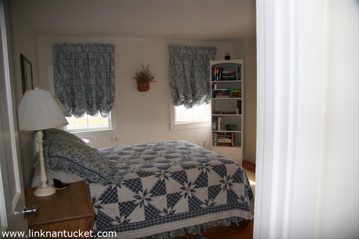 44 Baxter Road Nantucket, MA 02554 - Photo 14 of 16 Gallery Image 14