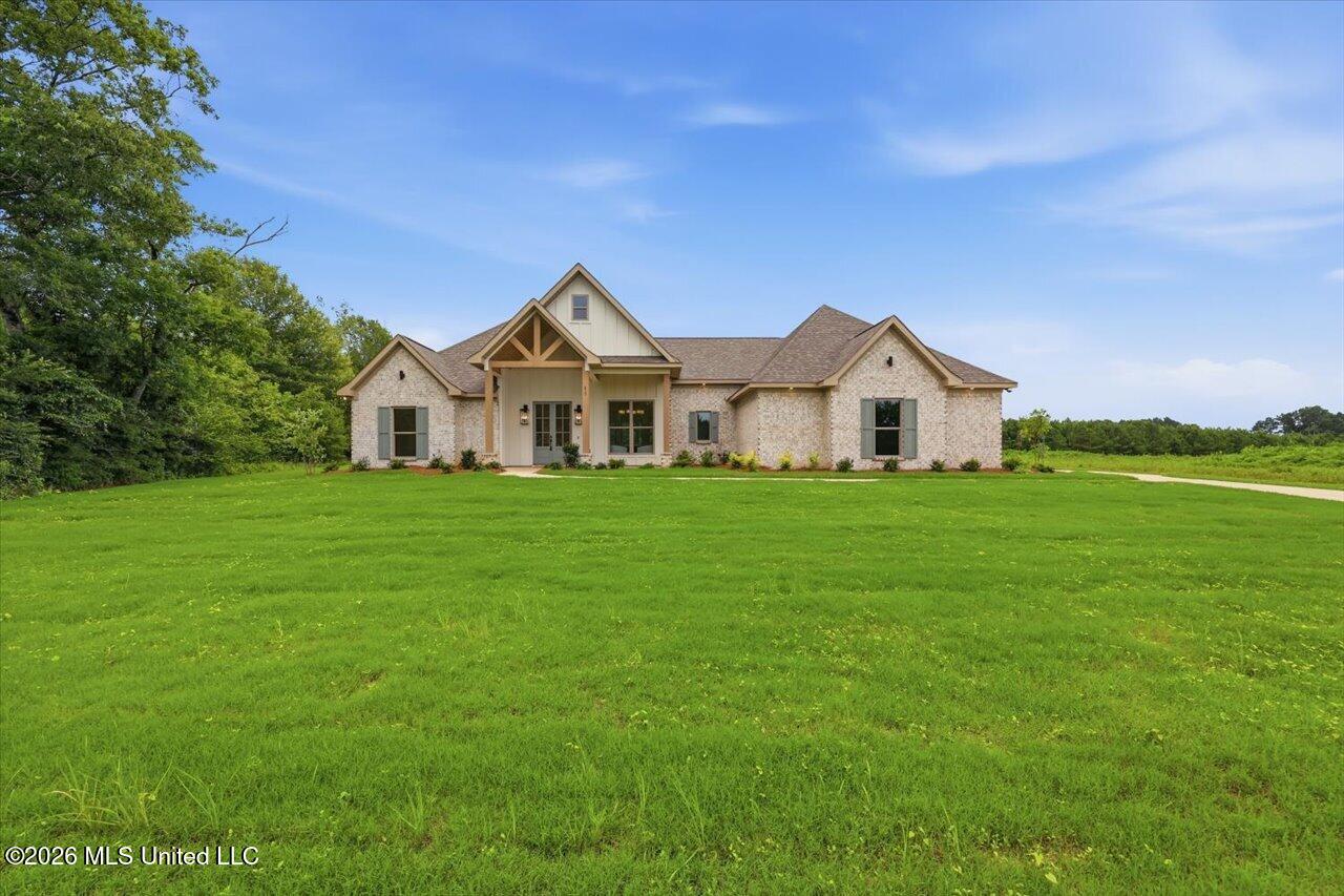 619 Dry Creek Road Magee, MS 39111 - Photo 7 of 98 002-619 Dry Creek Rd _ Hometoursms.com