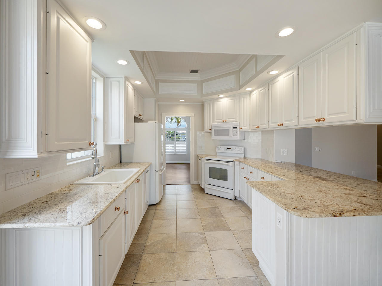 11378 Southwest Rockingham Drive Port St. Lucie, FL 34987 - Photo 7 of 83 Kitchen