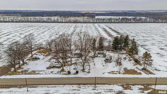 $299,000 | 1779 1250th Avenue, Lincoln, IL 62656