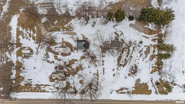 $299,000 | 1779 1250th Avenue, Lincoln, IL 62656