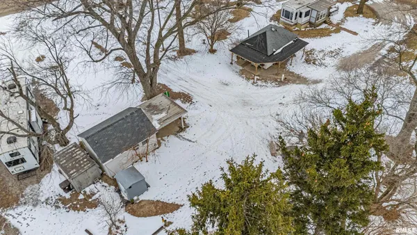 $299,000 | 1779 1250th Avenue, Lincoln, IL 62656