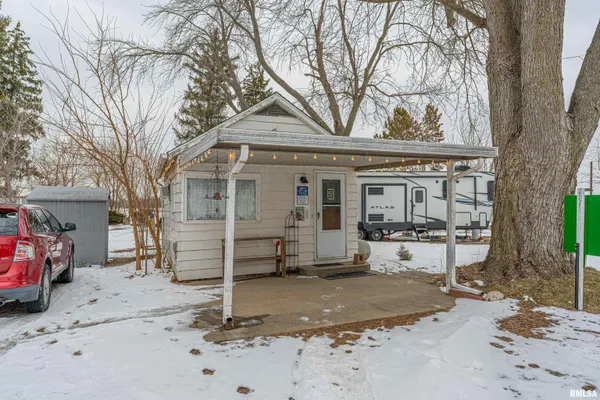 $299,000 | 1779 1250th Avenue, Lincoln, IL 62656