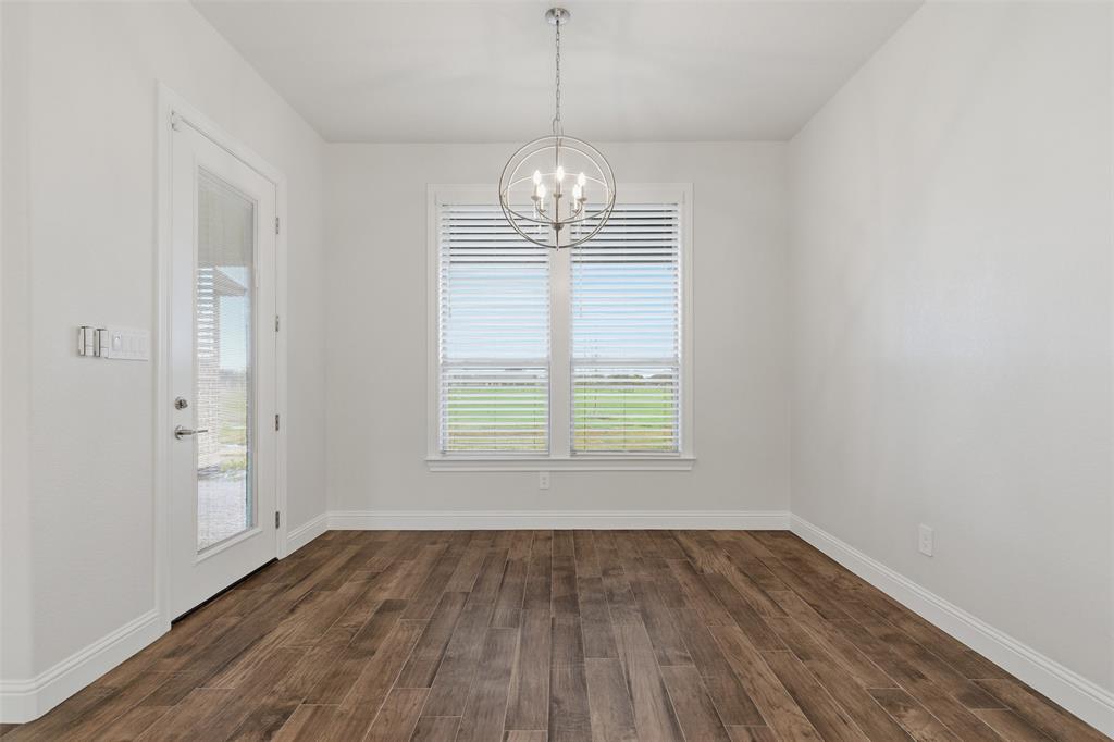 429 Hartley Way Azle, TX 76020 - Photo 19 of 40