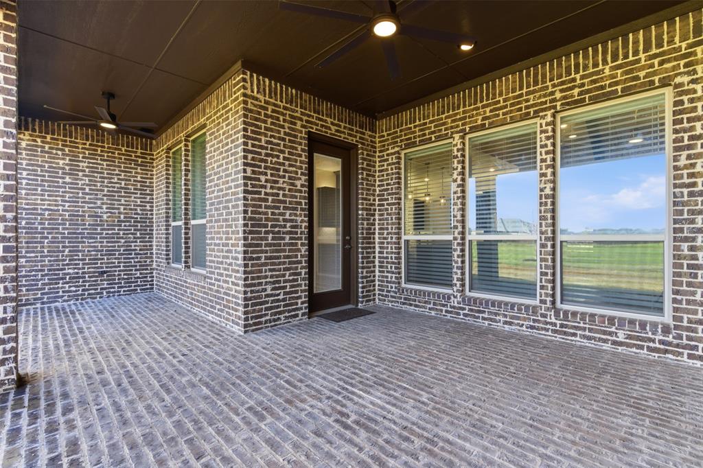 429 Hartley Way Azle, TX 76020 - Photo 35 of 40