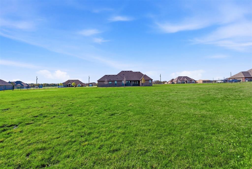 429 Hartley Way Azle, TX 76020 - Photo 39 of 40