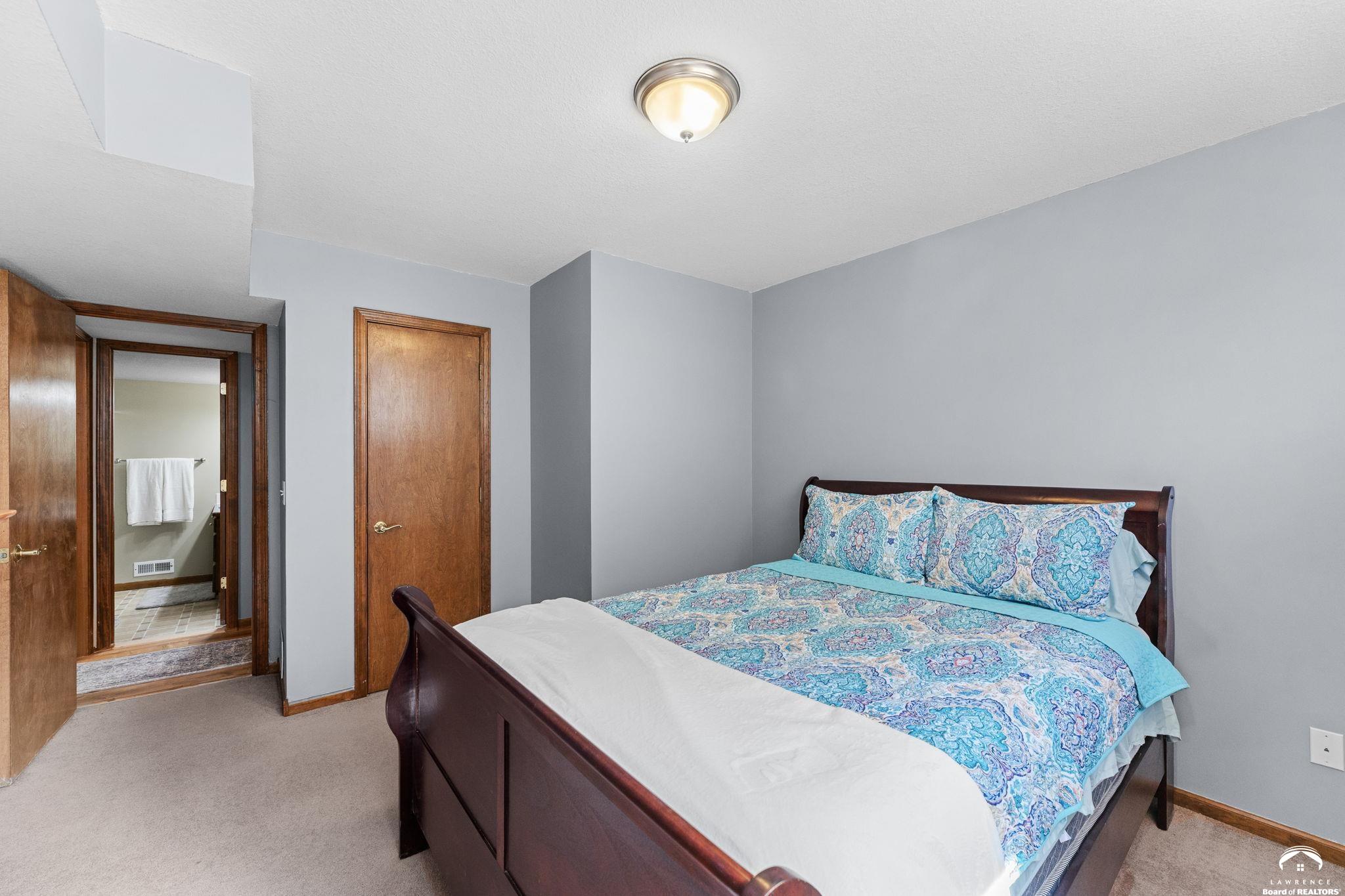 2909 Harrison Avenue Lawrence, KS 66047 - Photo 43 of 56