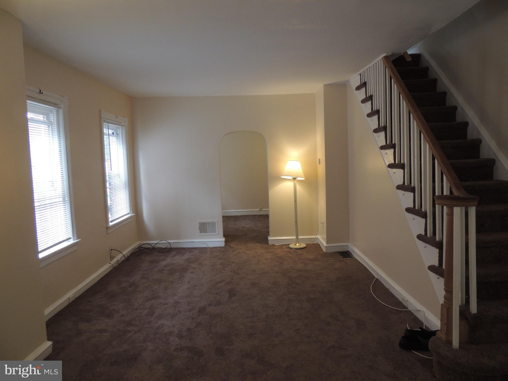 119 Rhodes Avenue Collingdale, PA 19023 - Photo 13 of 34 Living room