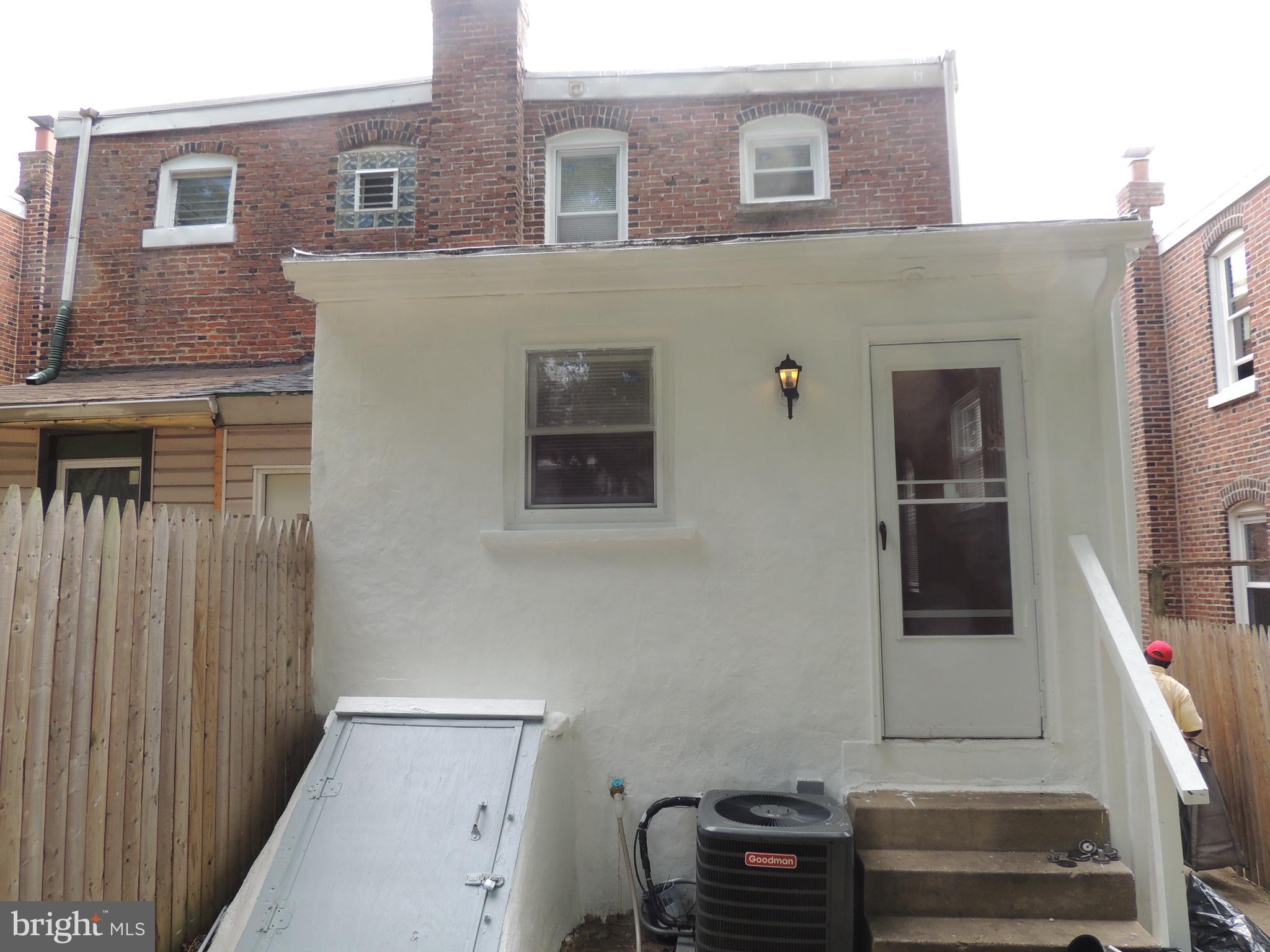 119 Rhodes Avenue Collingdale, PA 19023 - Photo 5 of 34 Exterior rear