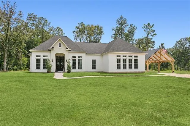 $680,000 | 16202 West Bennett Road, Independence, LA 70443