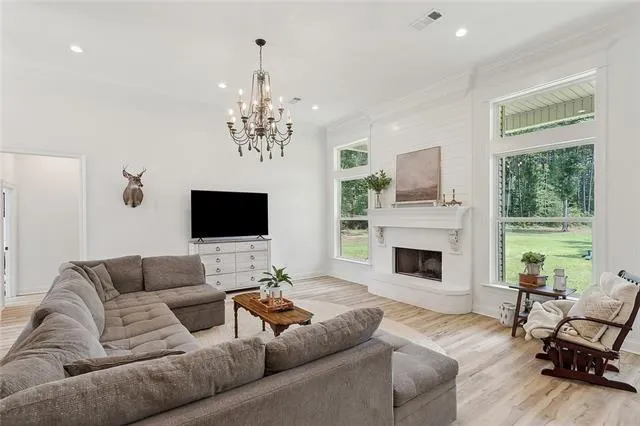 $680,000 | 16202 West Bennett Road, Independence, LA 70443