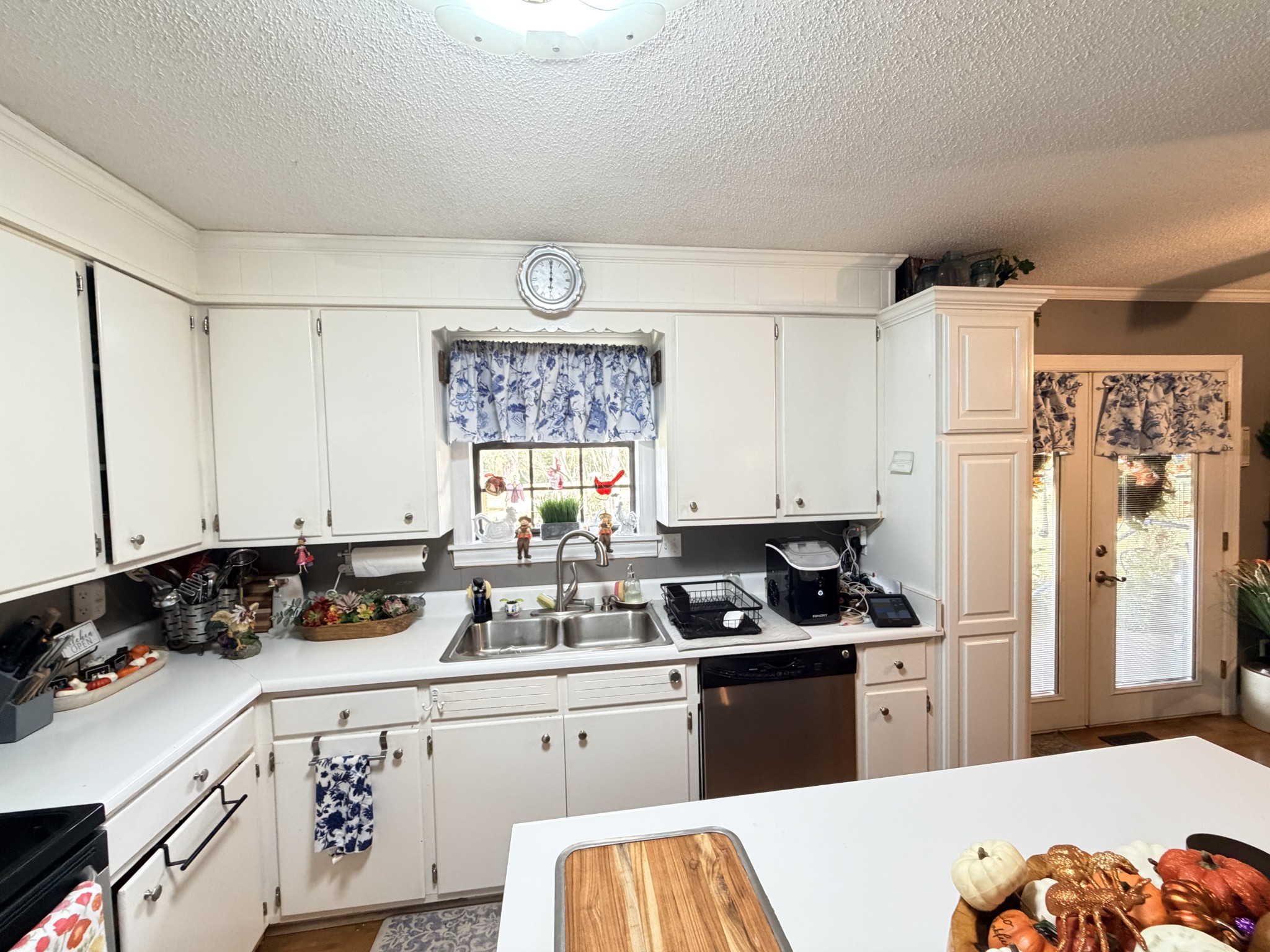 2890 Nance Bend Road Clifton, TN 38425 - Photo 15 of 52