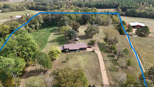 $490,000 | 2890 Nance Bend Road, Clifton, TN 38425