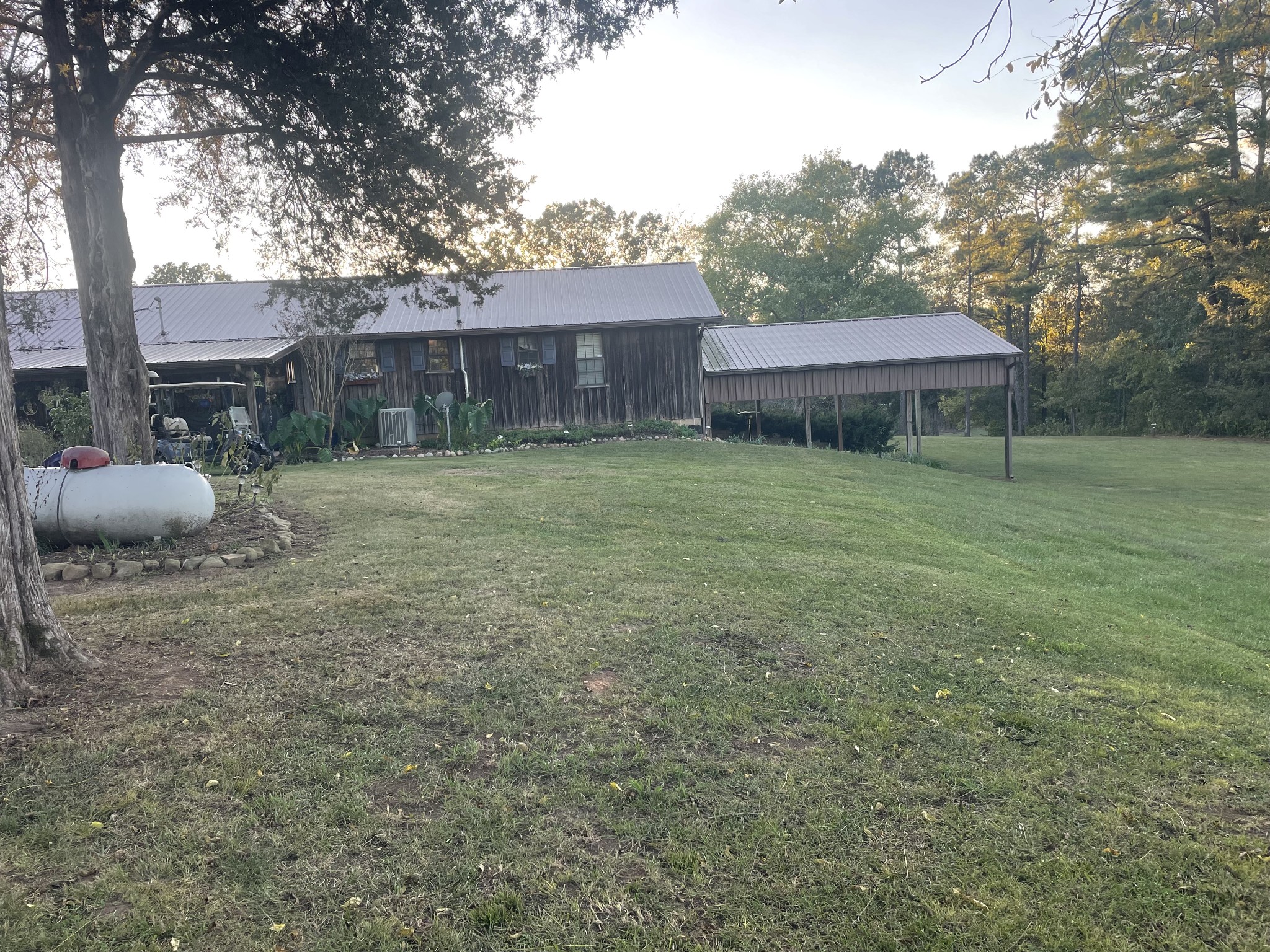 2890 Nance Bend Road Clifton, TN 38425 - Photo 6 of 52