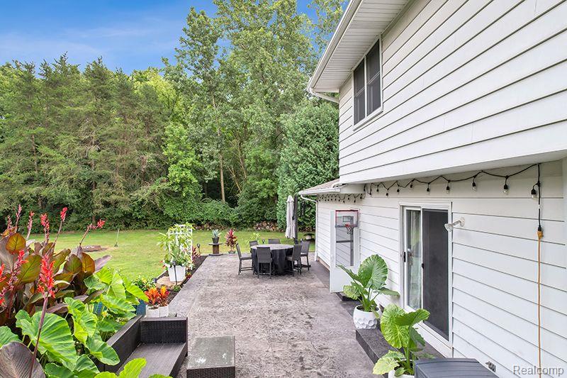 13139 White Lake Road Fenton, MI 48430 - Photo 34 of 40 Gallery Image 34