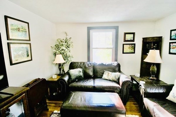 1 Kenneth Road Georgetown, MA 01833 - Photo 11 of 38 Gallery Image 11