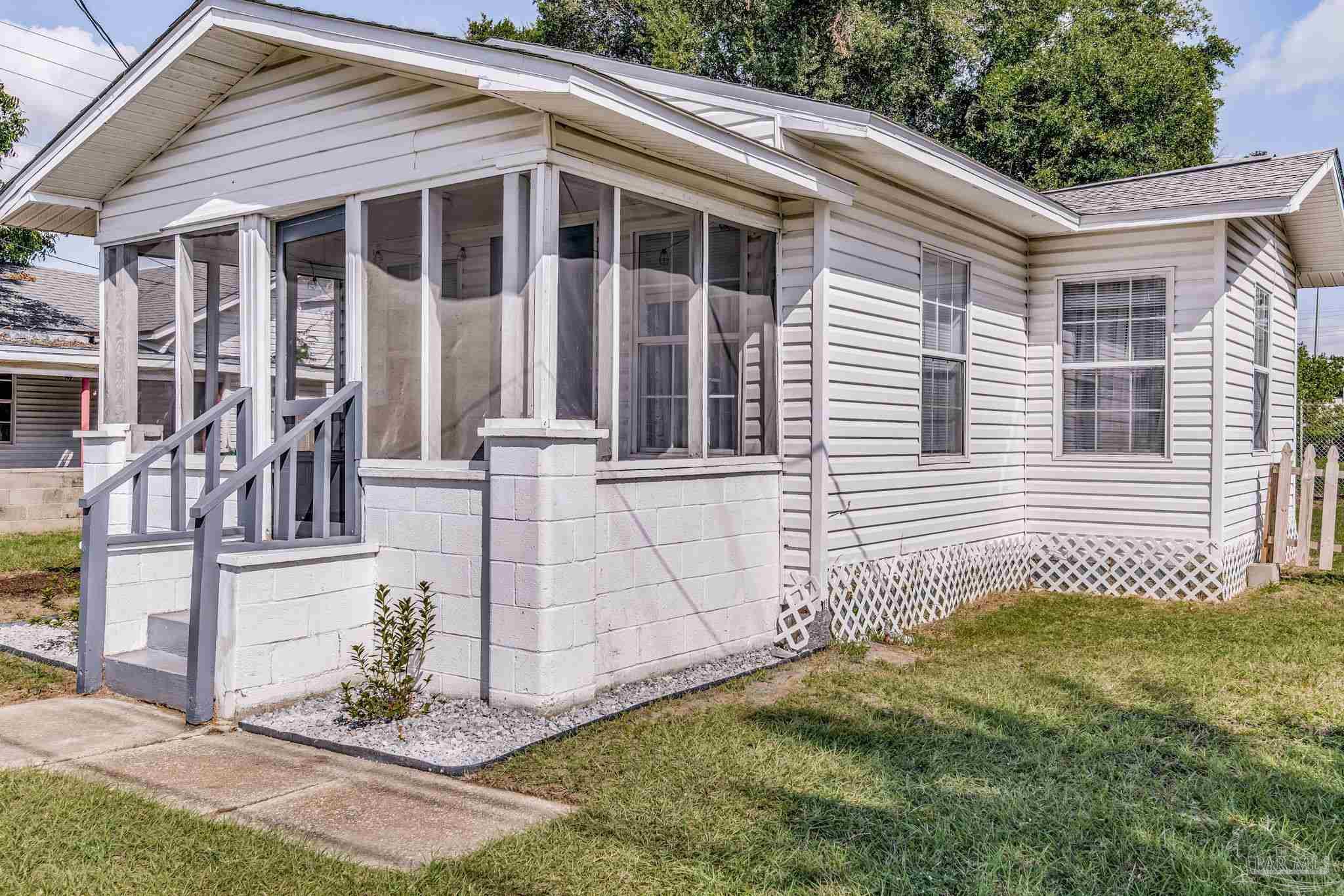 2008 Cypress Street, Pensacola, FL 32502 Compass