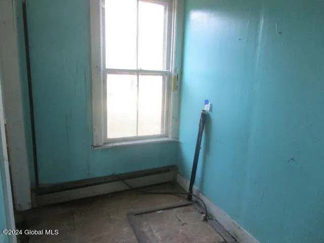 $85,900 | 64 Waddell Avenue, Fort Plain, NY 13339