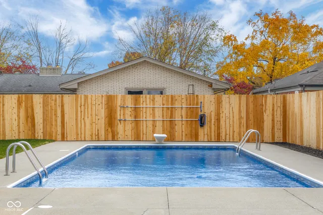 $780,000 | 811 27th Street, Columbus, IN 47201