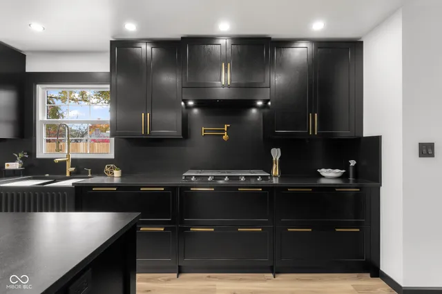 $780,000 | 811 27th Street, Columbus, IN 47201