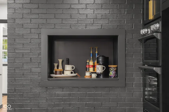 $780,000 | 811 27th Street, Columbus, IN 47201