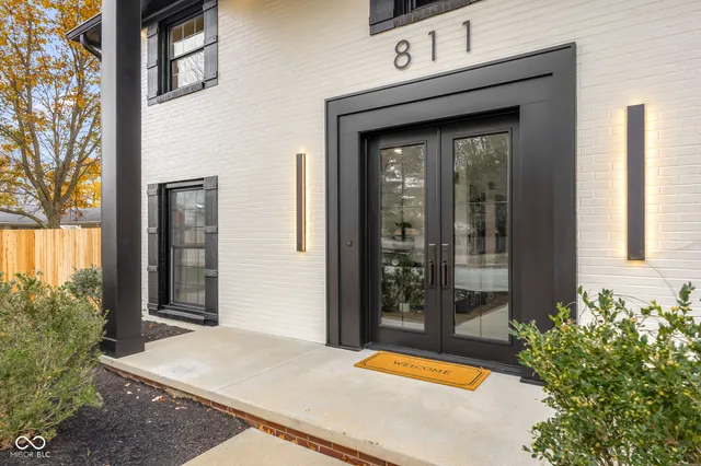 $780,000 | 811 27th Street, Columbus, IN 47201