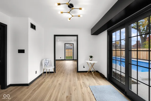 $780,000 | 811 27th Street, Columbus, IN 47201