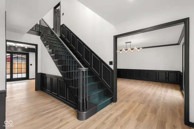 $780,000 | 811 27th Street, Columbus, IN 47201