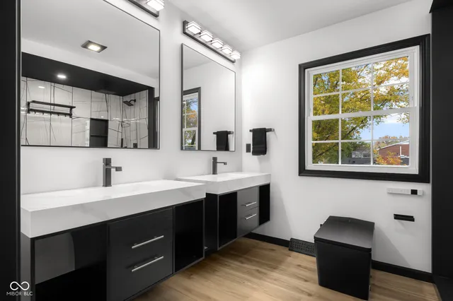 $780,000 | 811 27th Street, Columbus, IN 47201