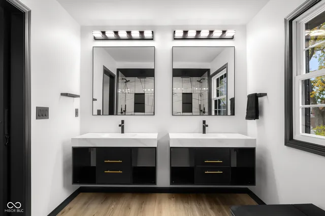 $780,000 | 811 27th Street, Columbus, IN 47201