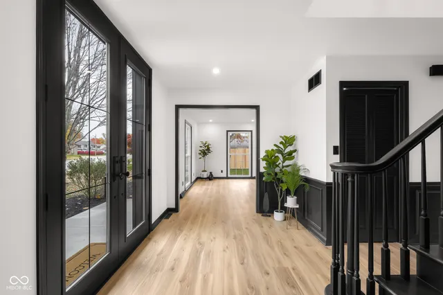 $780,000 | 811 27th Street, Columbus, IN 47201