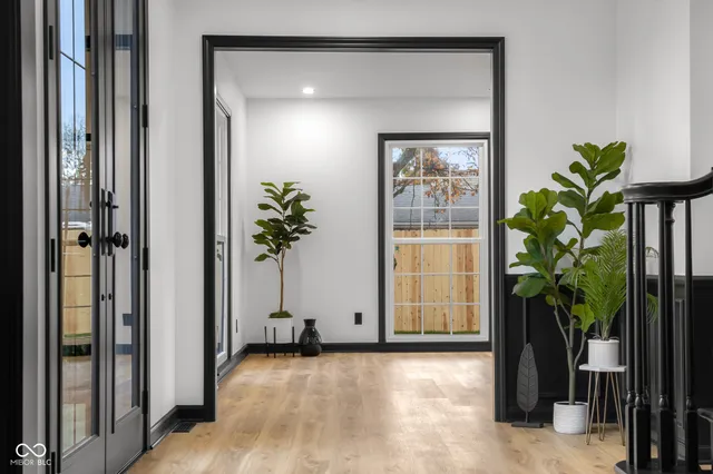 $780,000 | 811 27th Street, Columbus, IN 47201