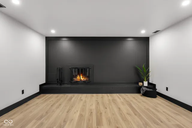 $780,000 | 811 27th Street, Columbus, IN 47201