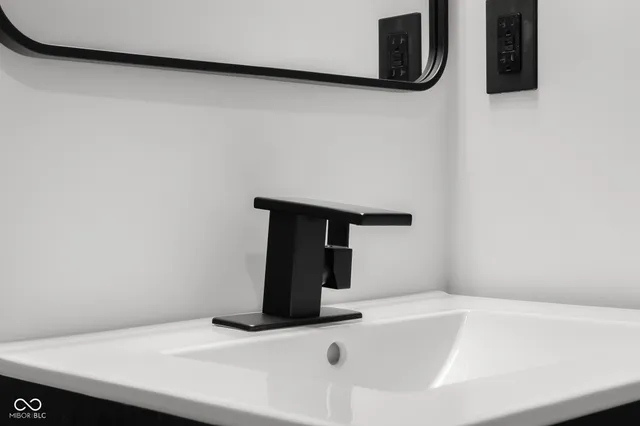 $780,000 | 811 27th Street, Columbus, IN 47201